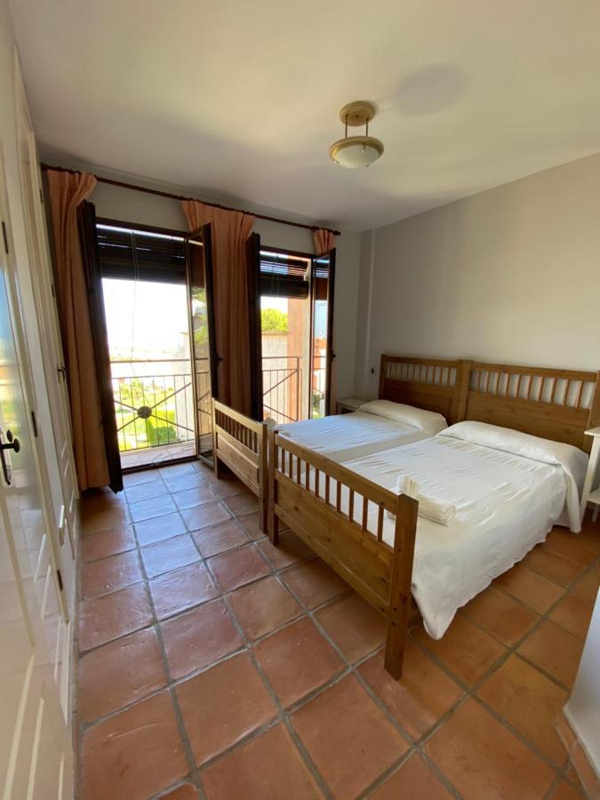 Urbanizacion Sierra Cortina Casa O Holiday home